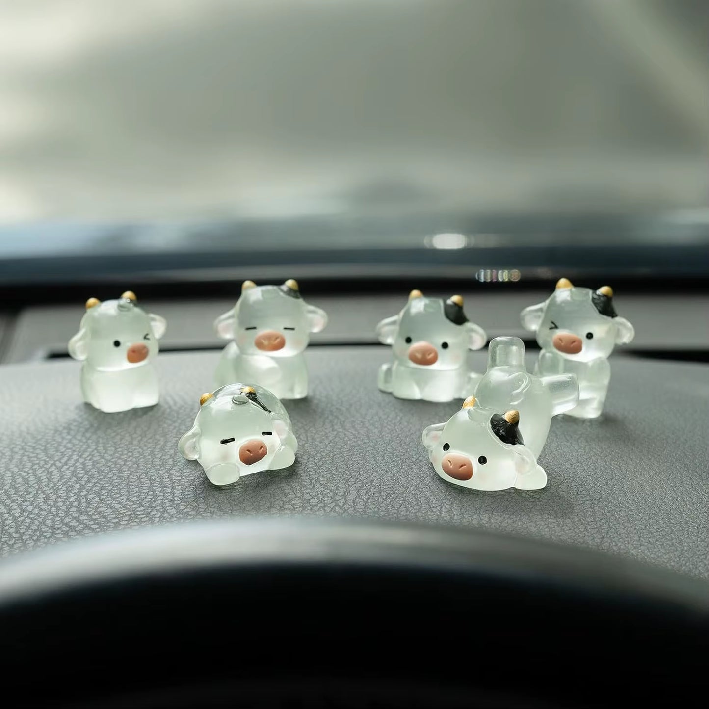 Cute Mini Animal Accessories  Car Dashboard Fun Animal Car Rear View Mirror Decor Interior Ornaments Fairy Garden Home Car Gifts
