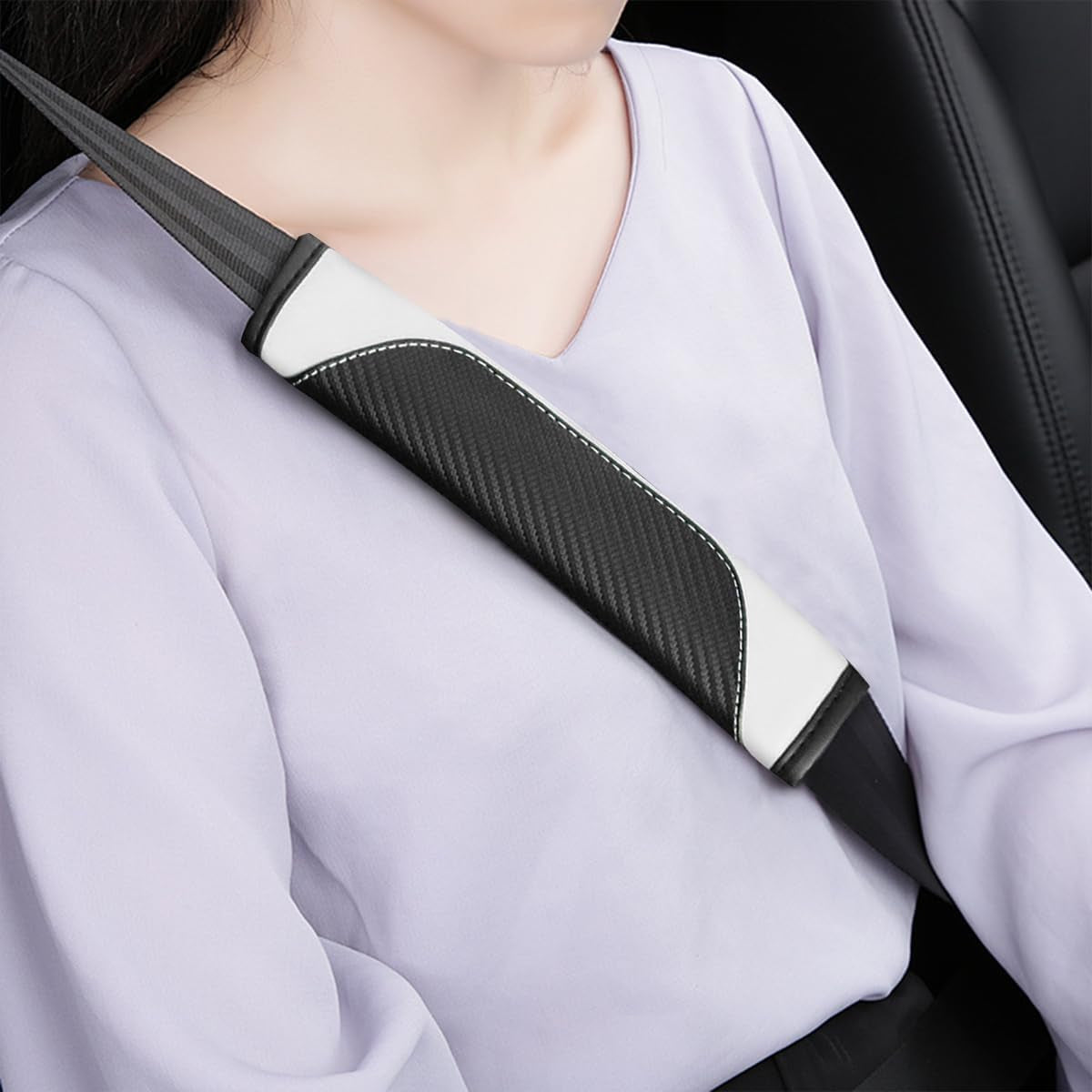 2PCS Car Seat Belt Cover, Carbon Fiber Seatbelt Shoulder Strap Covers, Breathable Leather Soft Harness Pad Protect Your Neck and Shoulder Compatible with Cars