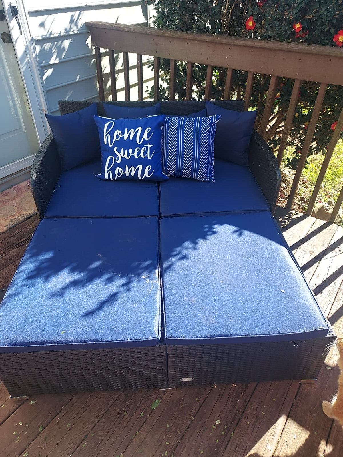 Outdoor Patio Rattan Daybed Wicker Sofa Deck Furniture W/Cushions & Pillows Navy