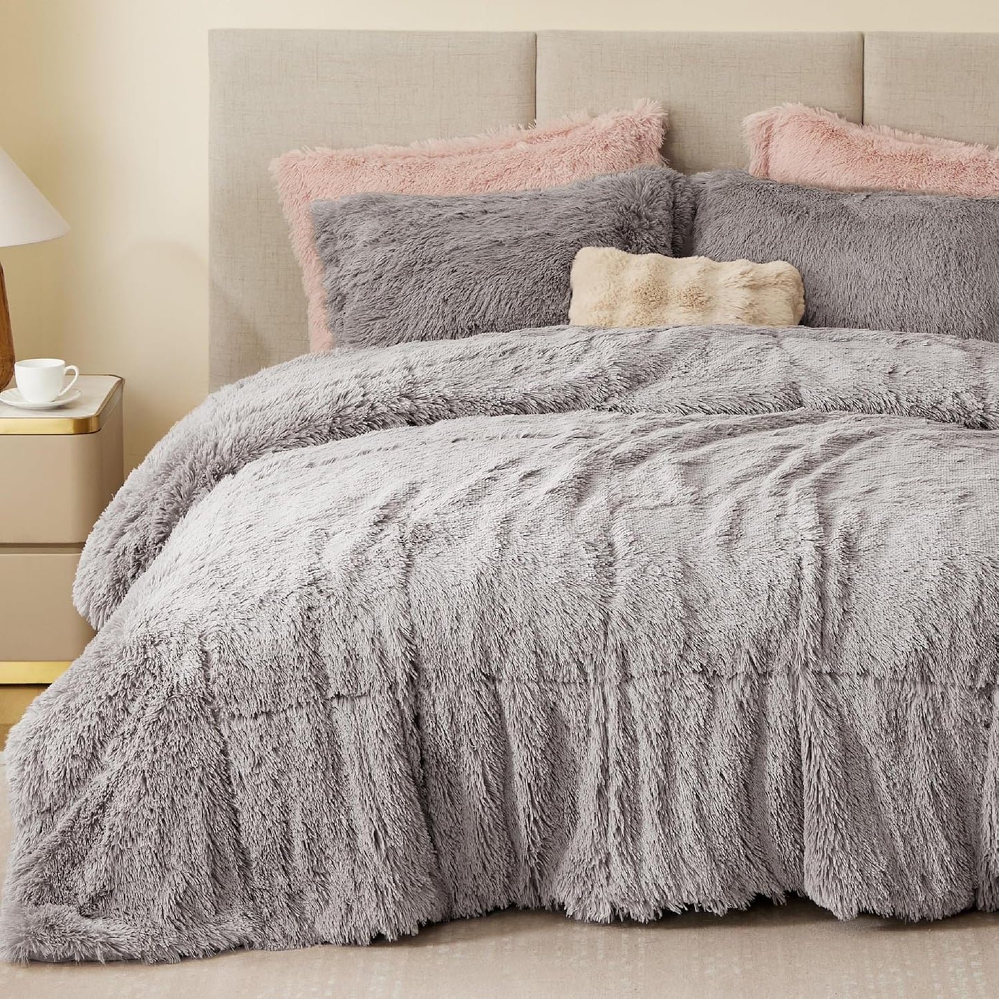Soft Shaggy Comforter Set, Long Faux Fur Cozy down Alternative, Modern Casual Ultra Soft All Season Fluffy Bedding with Matching Sham, King/Cal King, Grey 3 Piece